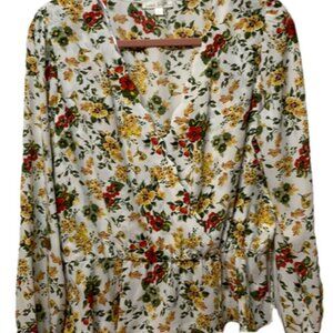 2/$18 Nine Britton NWOT flowy floral v-neck top large